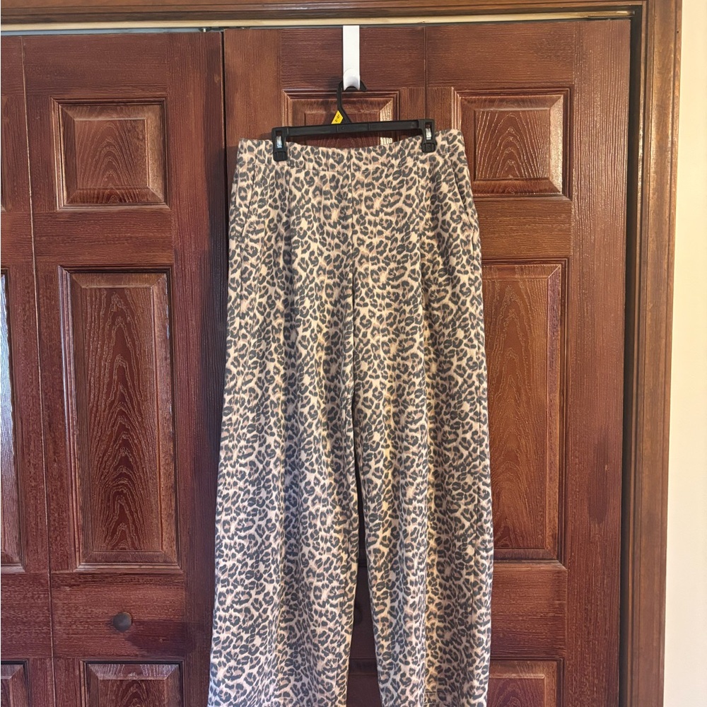 Aerie Large Long Leopard Print Wide-Leg Fleece Trouser Pant